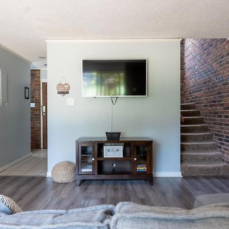 Willow Way: Cozy Retreat ฟอร์ตสมิธ ภายนอก รูปภาพ